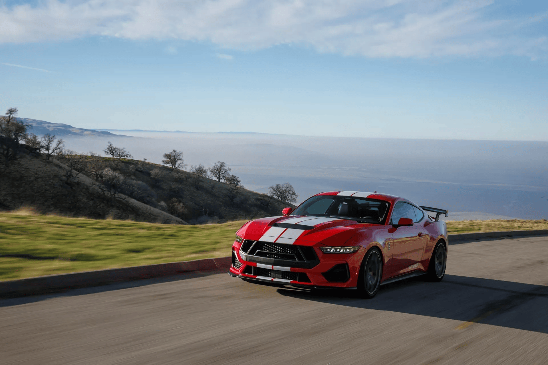 V8机械增压/830马力 新款谢尔比GT350/GT350R官图发布