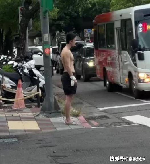 狄莺儿子孙安佐疑似嗑药失控：穿拖鞋精神涣散，在街头行为异常