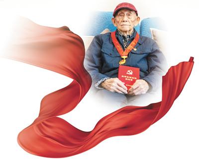 抗战老兵李世杰15岁参战，17岁入党，小腿中弹落下残疾｜ “能为老百姓冲锋在前，我特别骄傲”