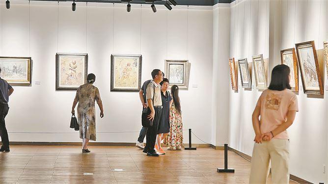 88幅俄罗斯油画再现烽火年代 展览将持续至9月14日