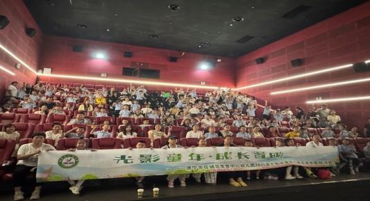 济宁市任城区李营中心幼儿园：光影留童趣 海洋探成长