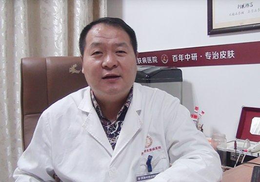 一到夏天就长小水泡？济南中研医生提醒：可能是汗疱疹在“搞事”
