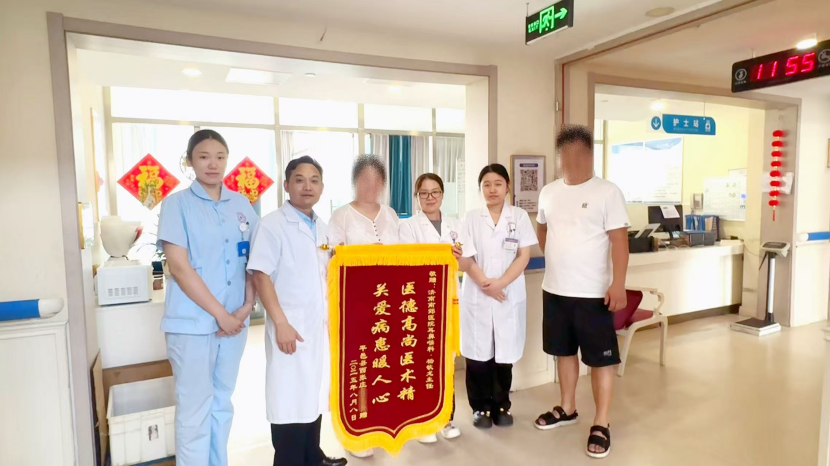 “医术 + 仁心”！济南南郊医院耳鼻喉科收获患者锦旗