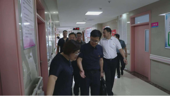 泗水开展“关爱老兵·红心向党·健康护航”主题义诊活动