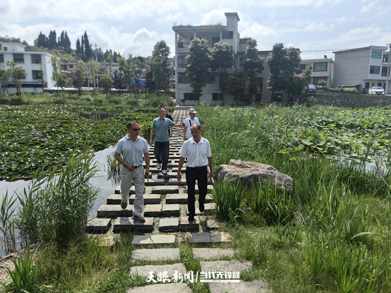 修文县关工委：发挥“五老”优势 筑牢安全防线