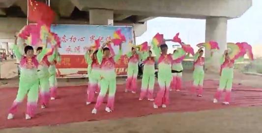 【民生实事进行时】德州市武城县鲁权屯镇开展“四季村晚”暨“文艺演出进村居 欢声笑语暖人心”活动