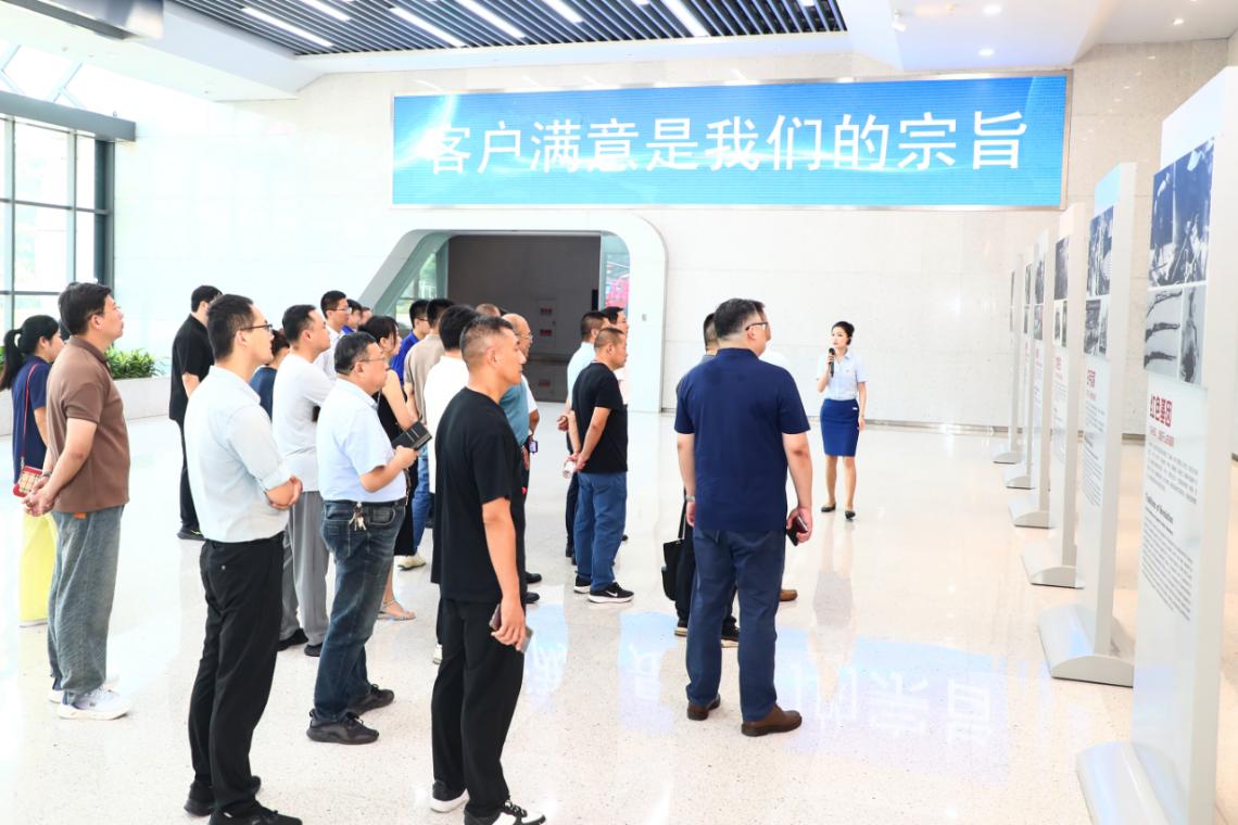 雷沃重工闪耀潍坊动力装备产业链 展现硬核实力