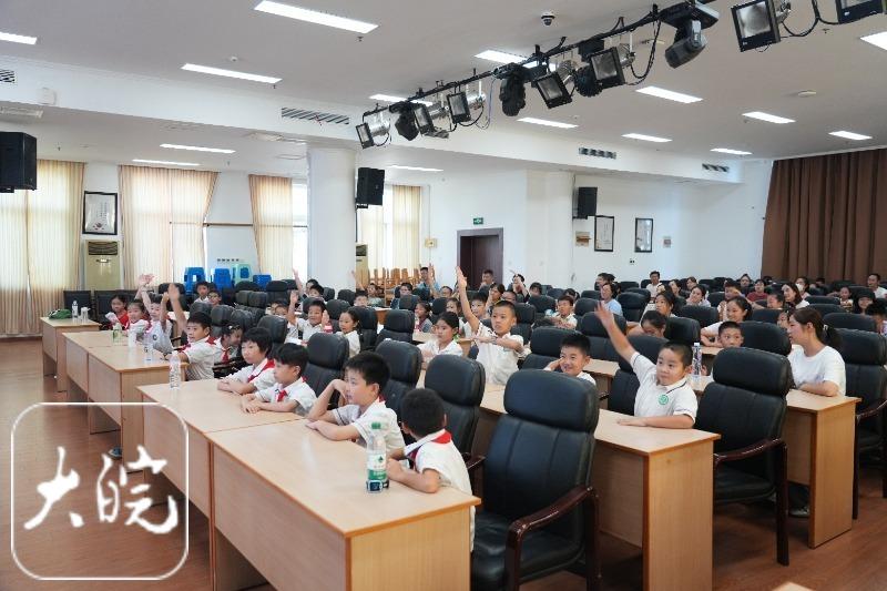 不只是认植物！“名师公益课堂”带你从《本草纲目》挖 “健康宝藏”