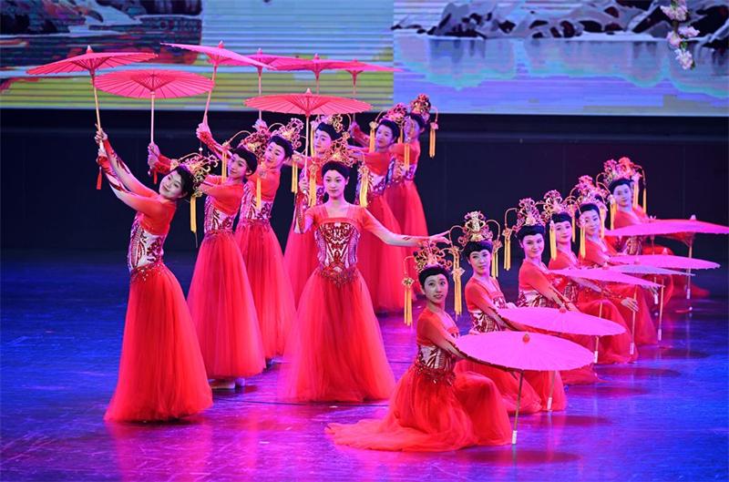国际杂技盛典闪亮登场
