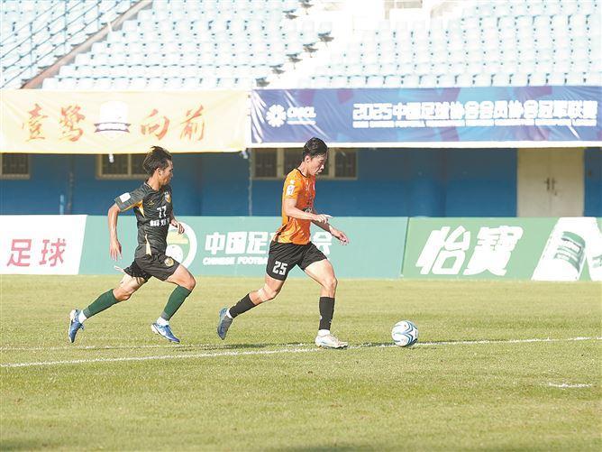 壹零贰陆俱乐部冲乙成功 厦门足球重返职业联赛