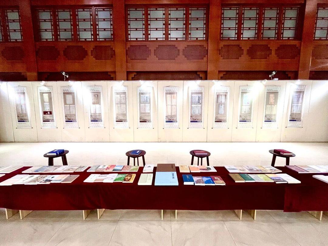 “典籍里的烟台”烟台馆藏特色地方文献巡展走进莱阳