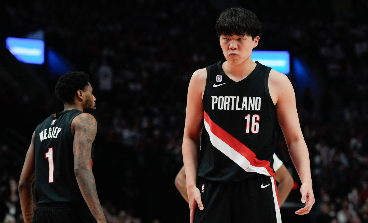 开拓者114-118惜败森林狼 杨瀚森首秀开胡，中国篮球迎新坐标