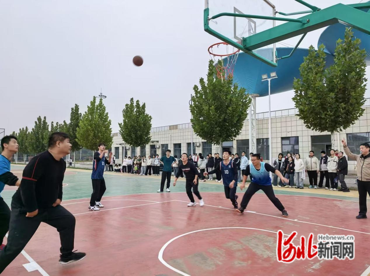 河北巨鹿中学第二届体育周活动精彩纷呈