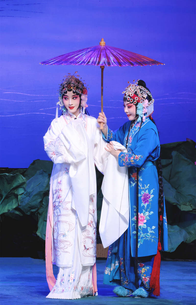 这部荀派经典一度失传，全本《白娘子》复排首演