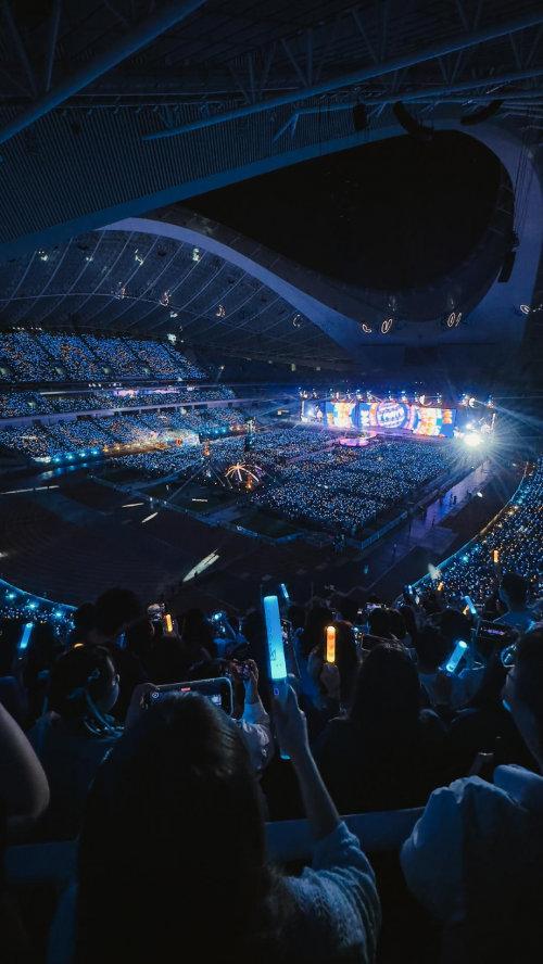 13.5万名观众齐聚厦门 五月天演唱会连唱三场圆满落幕