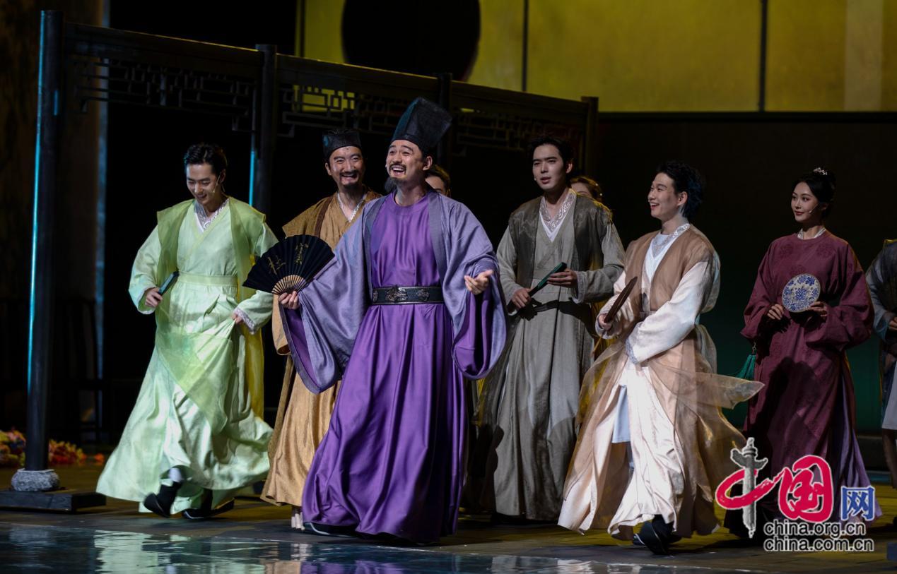 国话原创话剧《牡丹亭上三生路》首演 再续汤显祖笔下不朽情缘