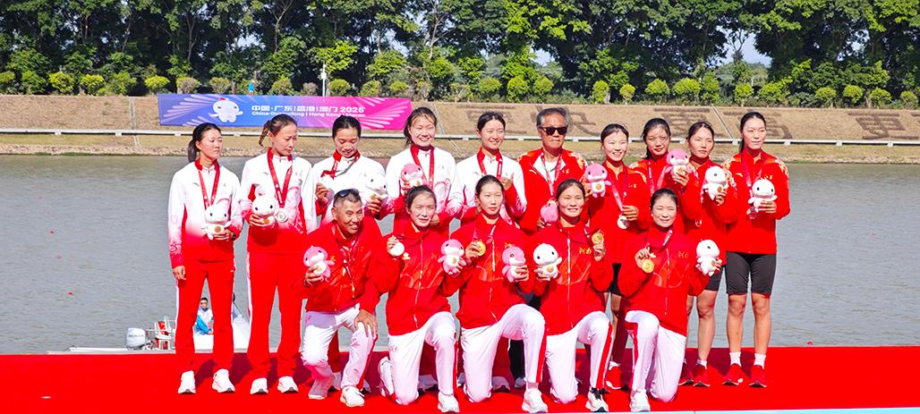 后来居上，一艇当先！河南四姑娘全运会赛艇反超夺首金