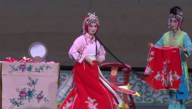 唱响地方韵味 十堰10余部经典剧目集中上演