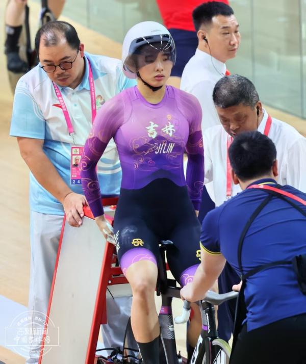 聚焦十五运会丨苑丽颖计时赛轻松晋级 吉林男队取得追逐赛第五名