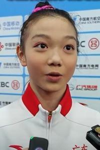 全运体操女子全能冠军柯沁沁直言：希望能“上墙”