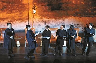 真相若仍在迷雾中 回望就更加必要