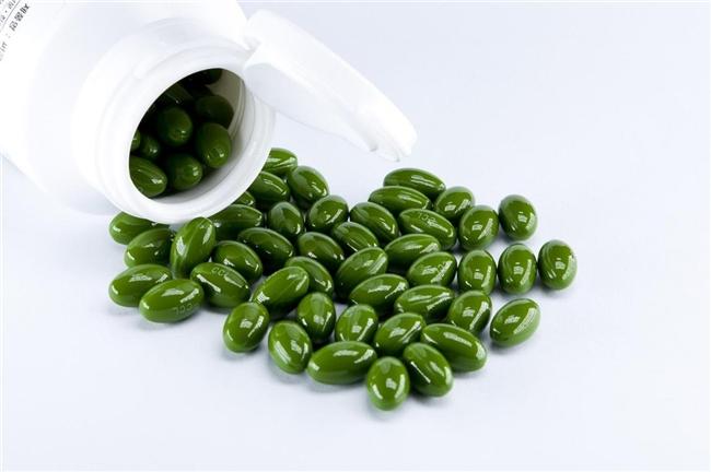 卒中预防利器：进口苯磺酸氨氯地平片名揭秘