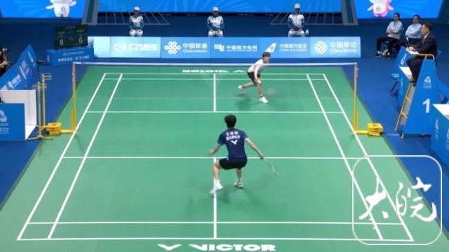 逆转夺冠！王祉怡击败陈雨菲 拿下全运会羽毛球女单金牌