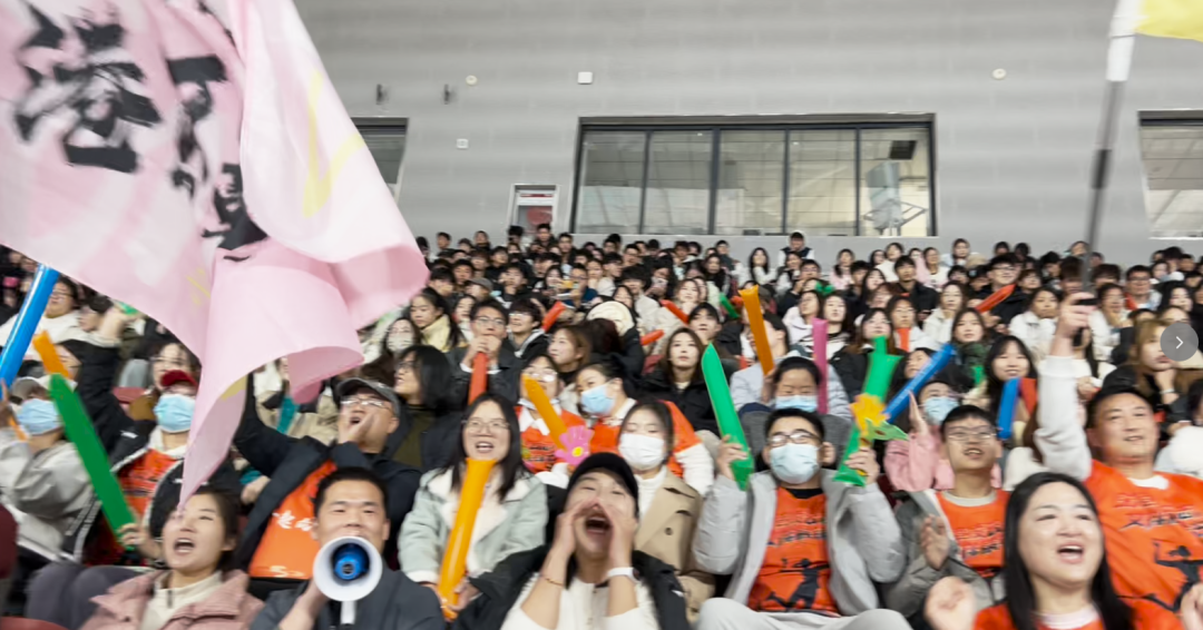 汉服女团、中医义诊，这场豫排联赛太全面了！