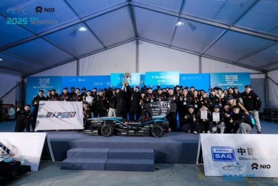 吉林大学吉速电动方程式车队成功卫冕全国总冠军