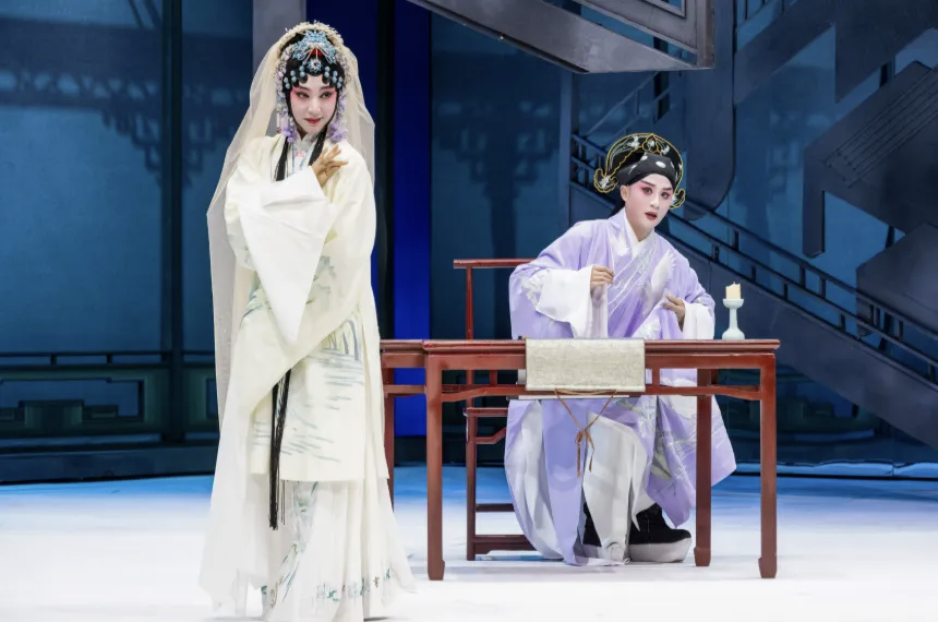 四朵“梅花”同台演出《重逢〈牡丹亭〉》 “百戏入皖”年底名家唱不停