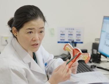 小叶医探 | 不孕症发病率攀升至18%！医生：最佳生育期是“当下”