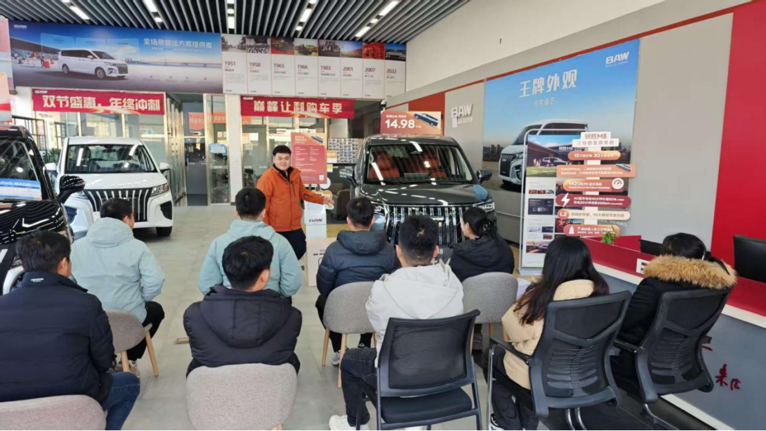 “国民MPV”锐胜M8亮相沧州