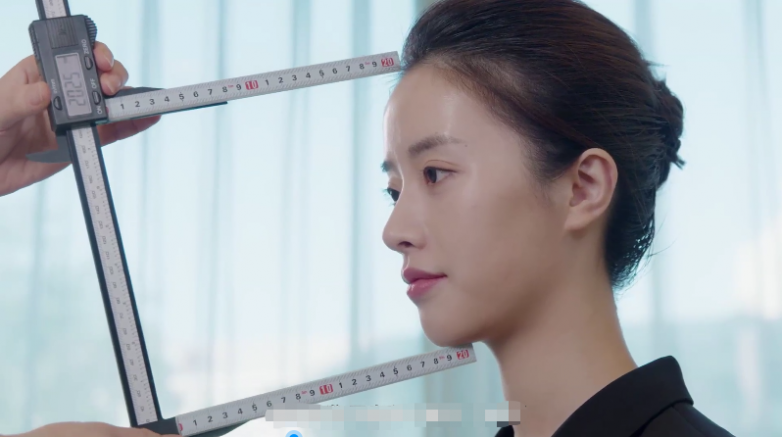 ‌北京好年华数字化眼整形设计体系的创新实践‌