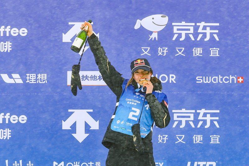 谷爱凌云顶三连冠