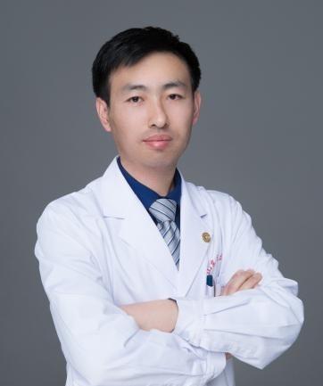 精研微创术 仁心护妇康——记山东省妇幼保健院妇科肿瘤综合诊治中心主任王继东